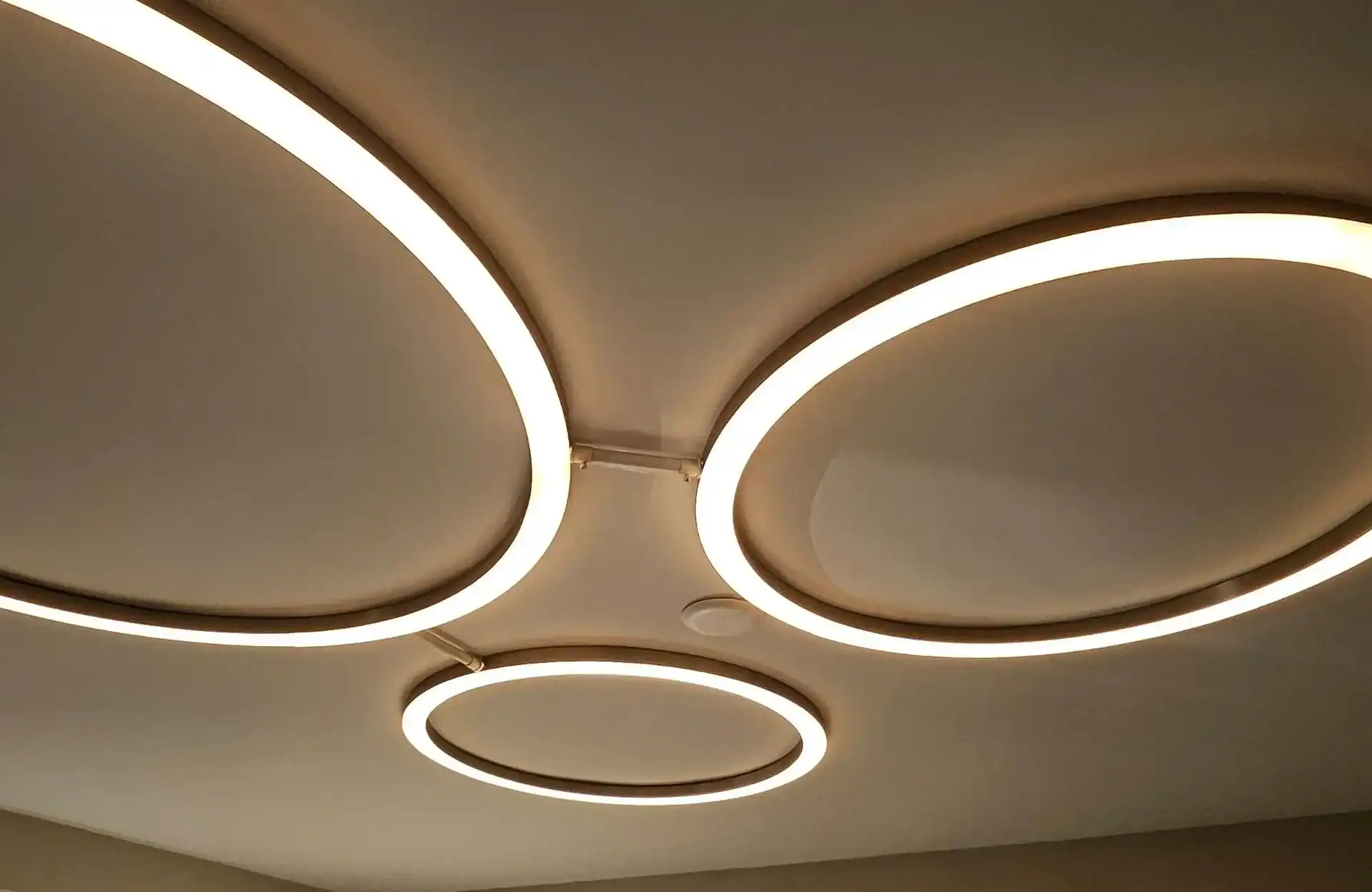 delta_hotel_04